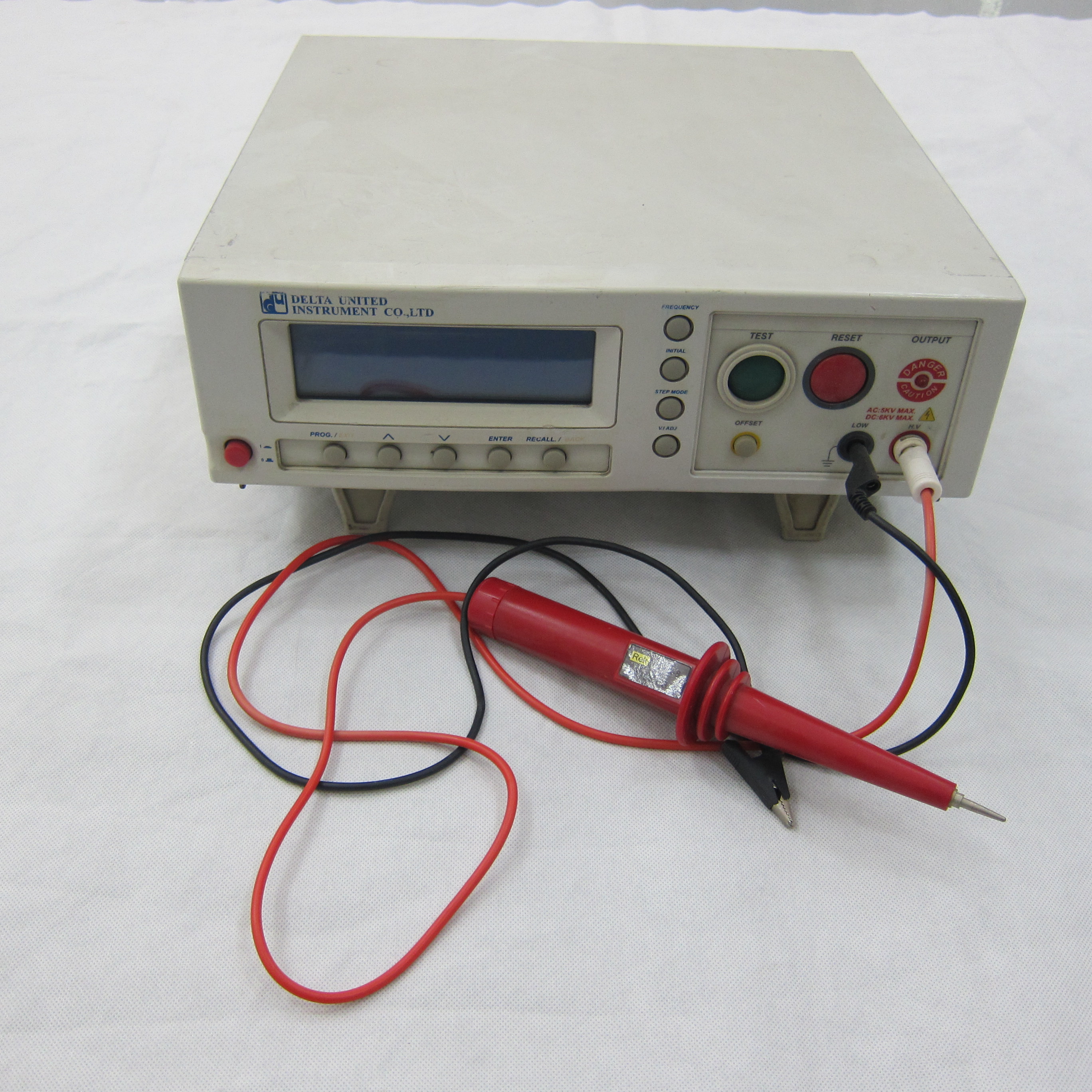 High voltage tester